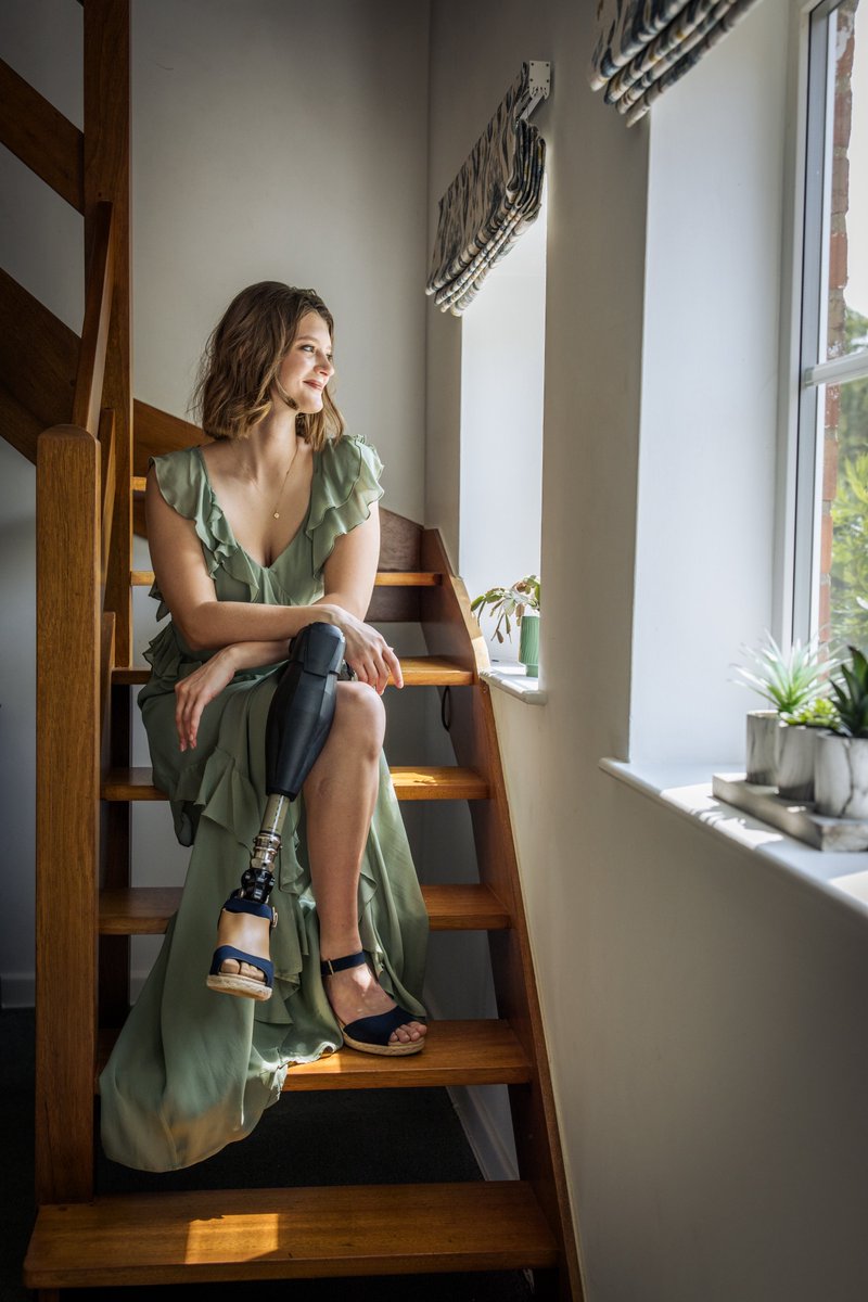 TheAnnabelKiki's tweet image. Country Life Frontispiece Shoot Day.
Photographer: Anya Campbell
MUA: Lux By Kristina
Commissioned by: Country Life Magazine 
#Frontispiece #CountryLife #ZebedeeManagement