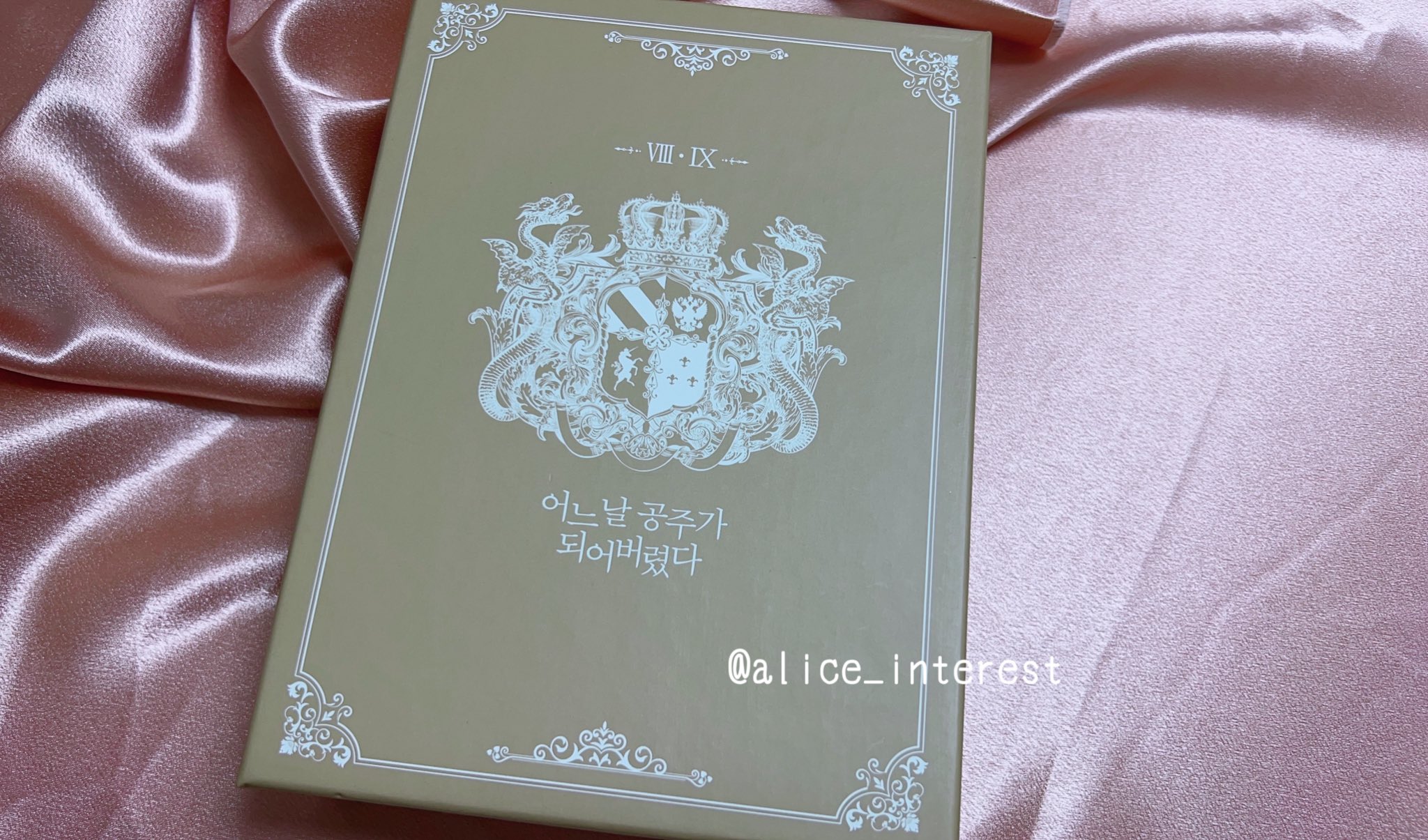 正規品✨韓国・韓流デッキ✨キュンキュンする可愛い恋愛特化のタロットカード 正規品✨韓国・韓流デッキ✨キュンキュンする可愛い恋愛特化の
