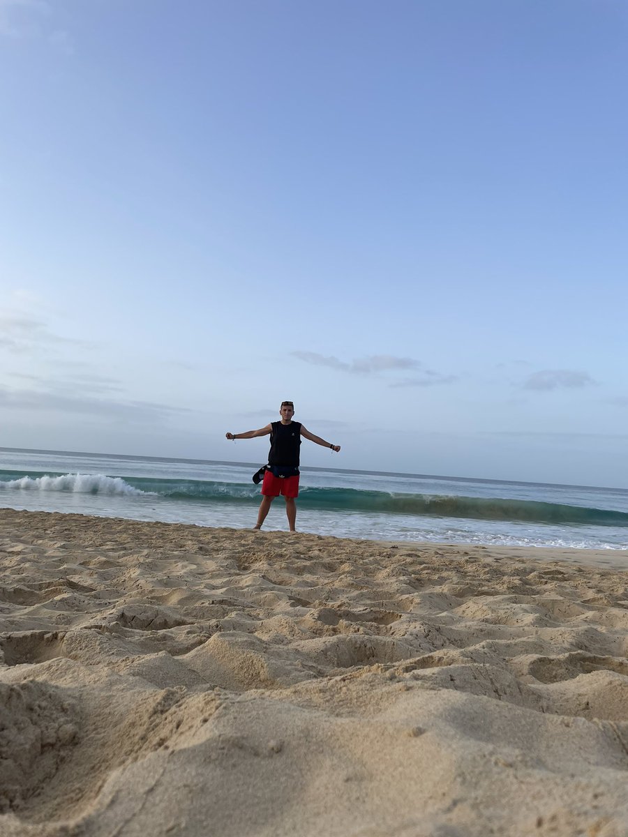 🙋‍♂️🙋‍♂️