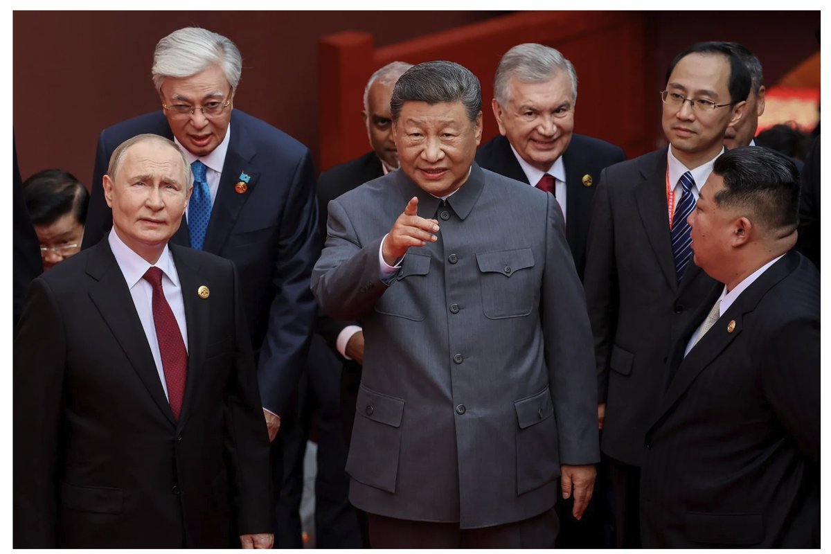 Какие прекрасные просвещенные лица у этих демократически избранных, прогрессивных, молодых лидеров