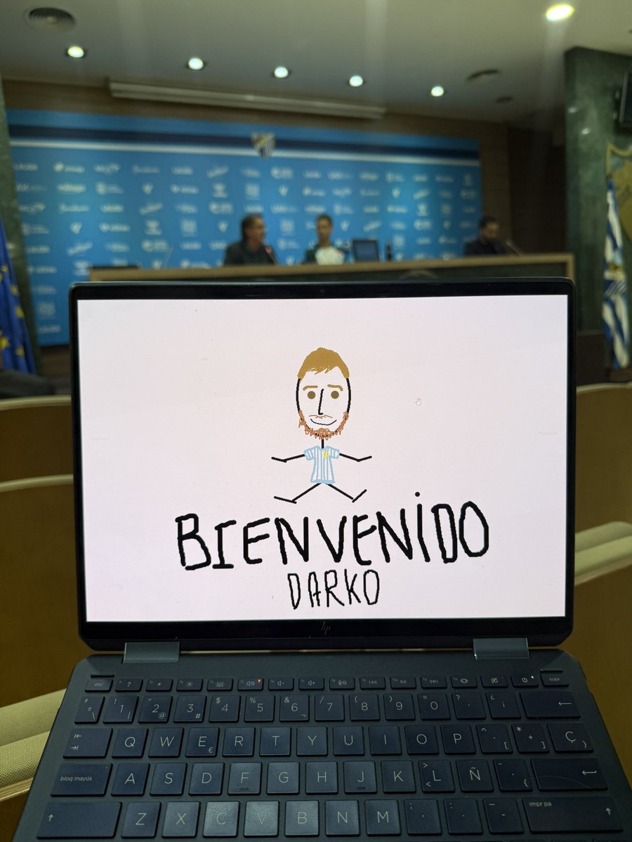 MalagaCF's tweet image. Perdonad, me ha tocado improvisar…