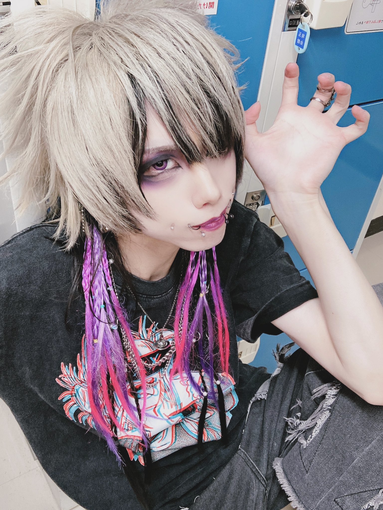 シンナ (@room201_shinna) / X