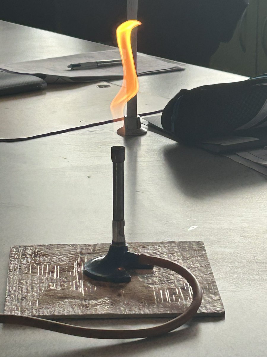 edenboysbolton's tweet image. Today our Y7s they’ve been learning essential Science Lab skills, including how to safely use a Bunsen burner. 🔥 #STEM #ScienceLearning