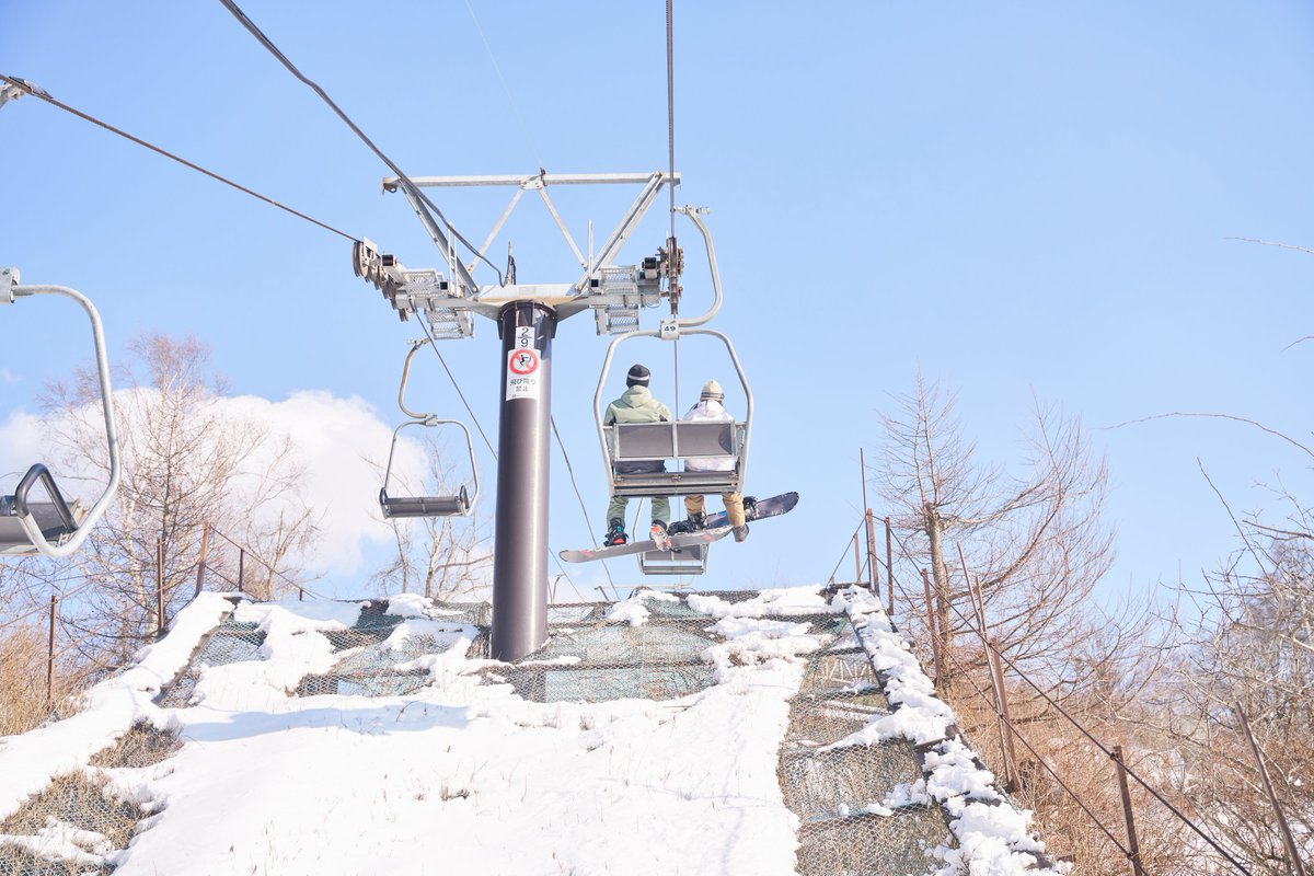 ⛄️冬の宿泊プラン販売開始❄️ https://t.co/udEdIk9Or6 池の平ホテルの冬季宿泊プランを販売開始しました☺️  リフト券・レンタルの特典付き等、ウィンターレジャーを楽しむのにうってつけのプランをご用意。 隣接のスキー場、池の平スノーパークは12月20日（土 ...