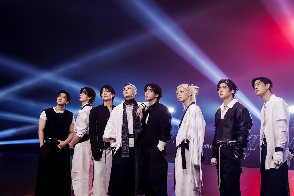 Stray Kids Chart Data tweet media
