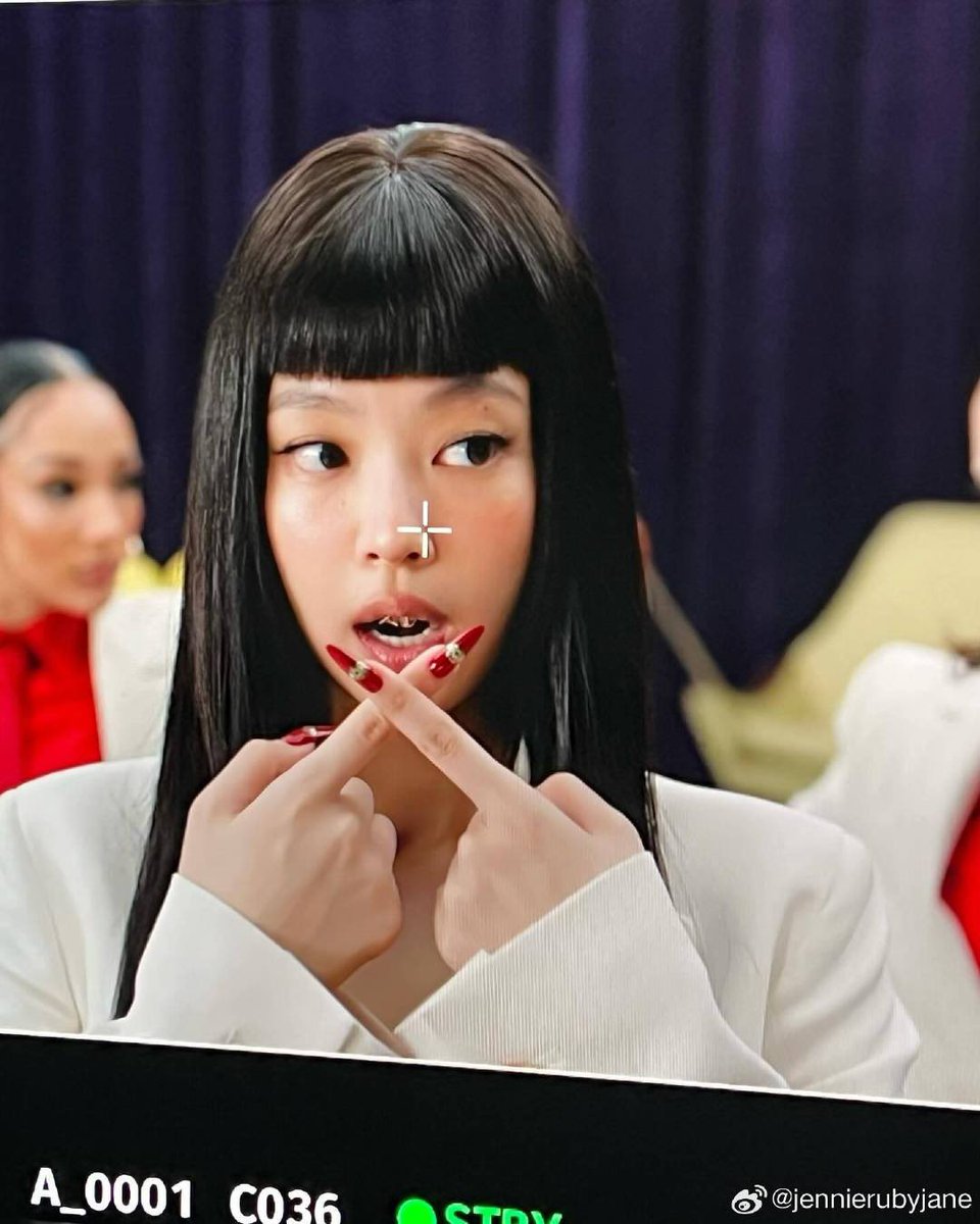 minjee 闪电 tweet media