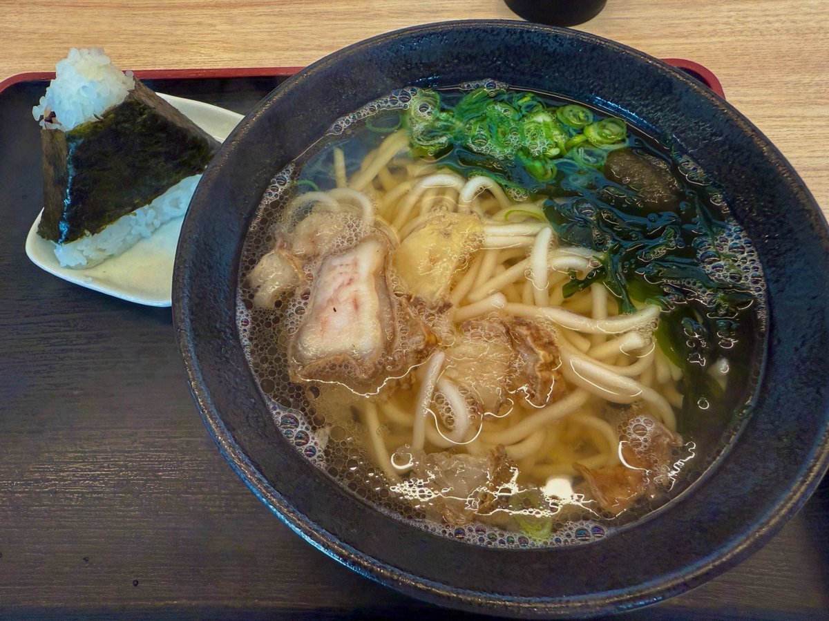 本日のランチは久しぶりのだし道楽でした！
安定の優しい美味しさがしみますなあ☺️