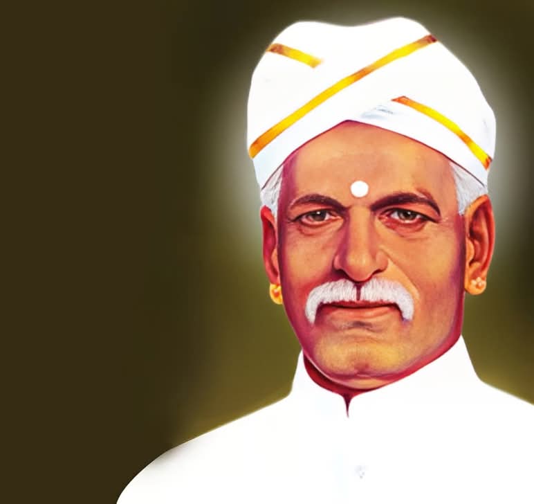 കേരളത്തിന്റെ സാമൂഹ്യ നവോത്ഥാന ചരിത്രത്തിലെ തിളക്കമാർന്ന അധ്യായമാണ് മഹാത്മ അയ്യൻകാളി. നൂറ്റാണ്ടുകളായി അടിമത്തവും അസമത്വവും അനുഭവിച്ച് കഴിഞ്ഞ ജനസമൂഹത്തെ വിദ്യാഭ്യാസത്തിലൂടെ ഉയർത്തി അവകാശബോധത്തിന്റെ സമരപാഠങ്ങൾ അദ്ദേഹം പഠിപ്പിച്ചു. 

സ. ഒ ആർ കേളു