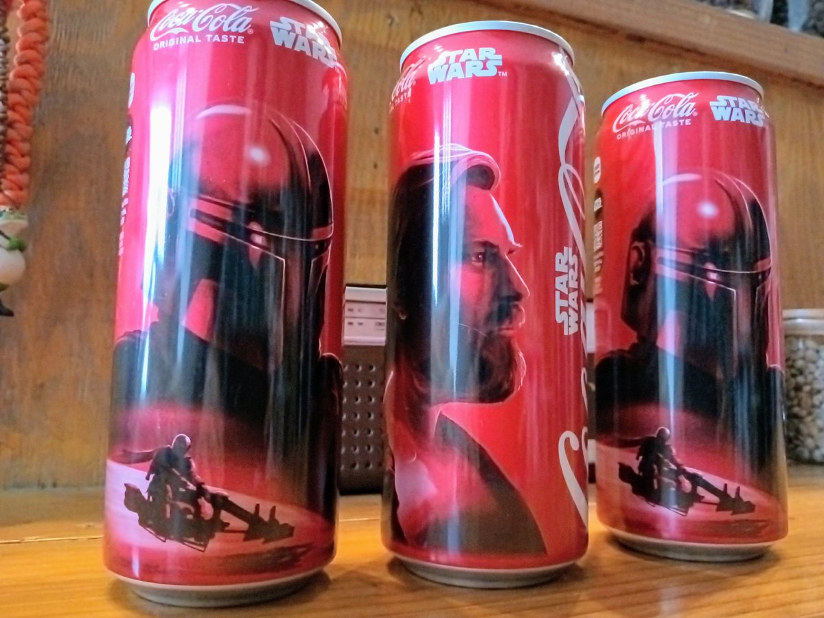 pione9's tweet photo. #スター・ウォーズ
#コカ・コーラ https://t.co/4wOYdG4I1I