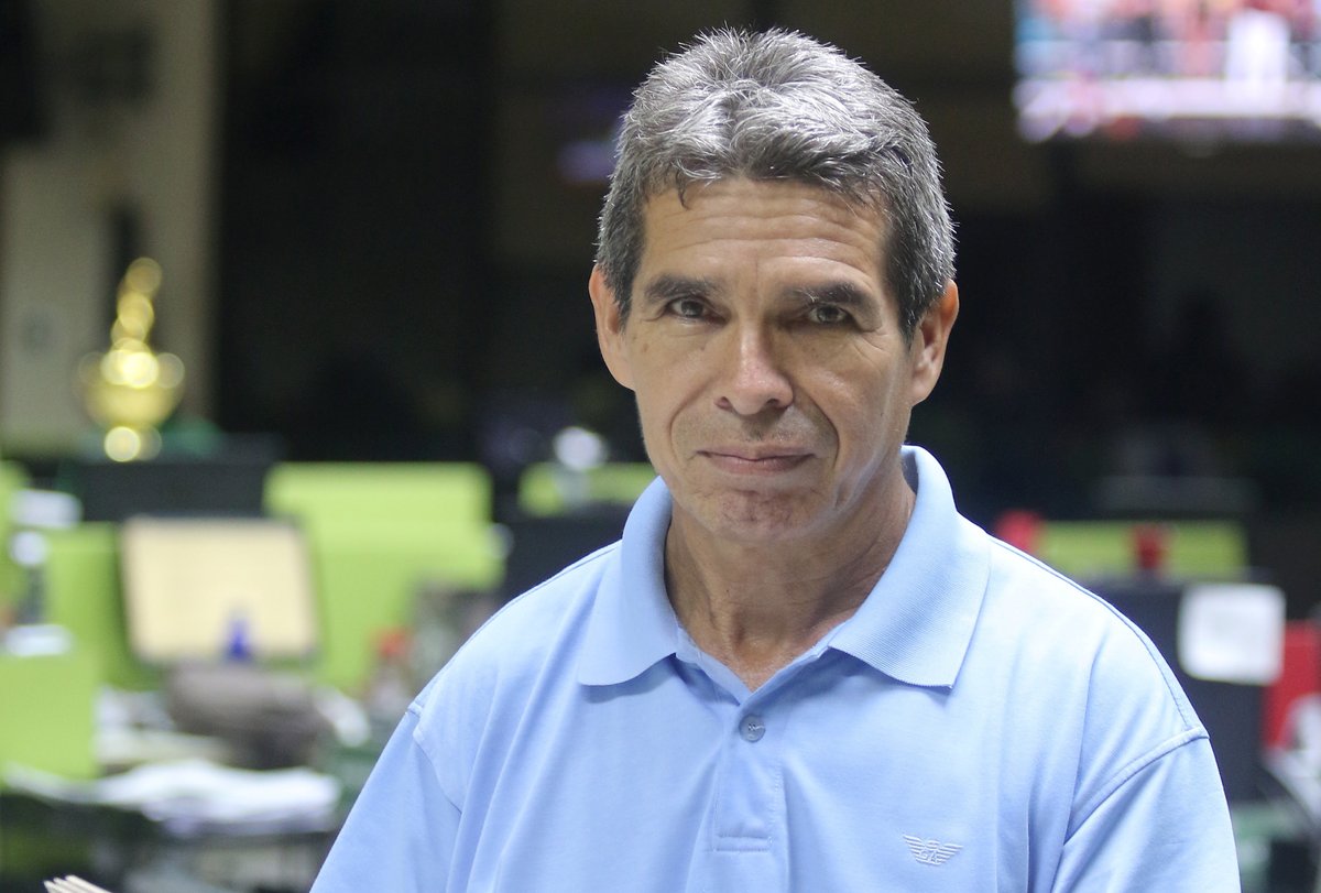 En Bolivia: diarios y periodistas denuncian agresión al cronista de investigación Guider Arancibia.

Lea el reporte de los periódicos representados por <a href="/ANPBOLIVIA/">ANP Bolivia</a>:

acortar.link/trpR4k