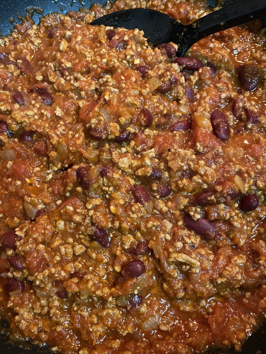 明日8/29(金)
特注AKASHIソーセージ使用の
〝コニーアイランド・チリチーズ・ホットドッグ＂
やります🌭
まだ予約受付中です！！