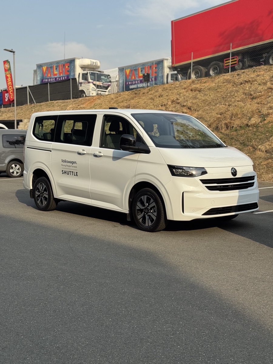 cars_pixels's tweet photo. Volkswagen's new Transporter has landed in South Africa and it's one of the many shuttle vehicles at the 2025 Festival of Motoring. https://t.co/63ns1G7cKg
