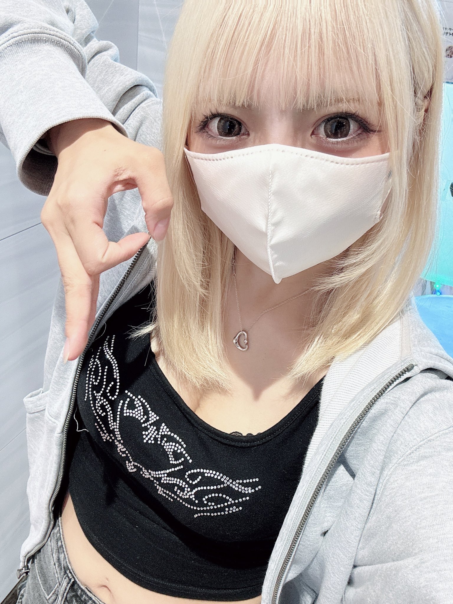 ★まこ★ページ Floral Jacquard Fraise Stitch High Neck Top - white - Mame