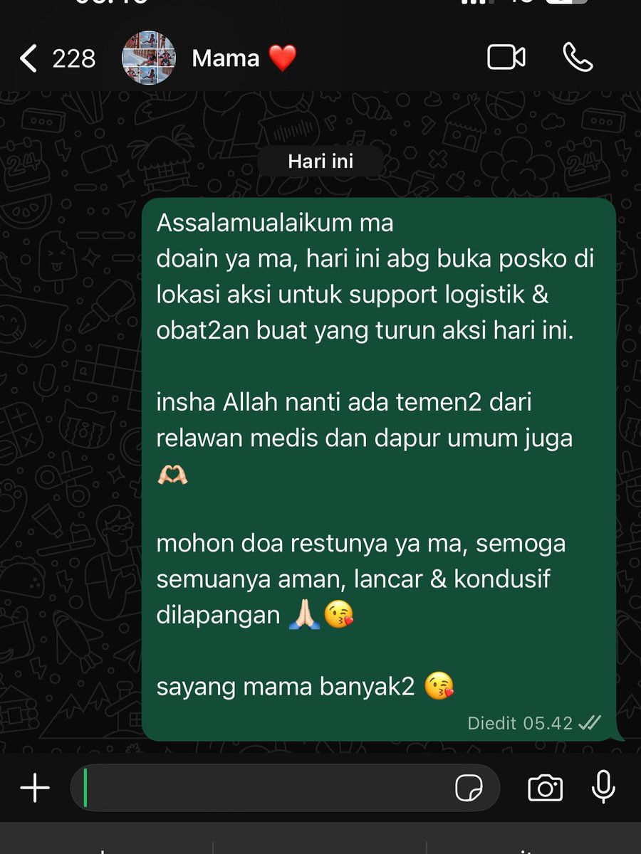 salam4jari's tweet photo. ❤️😘 https://t.co/MtPQcQ2jnK