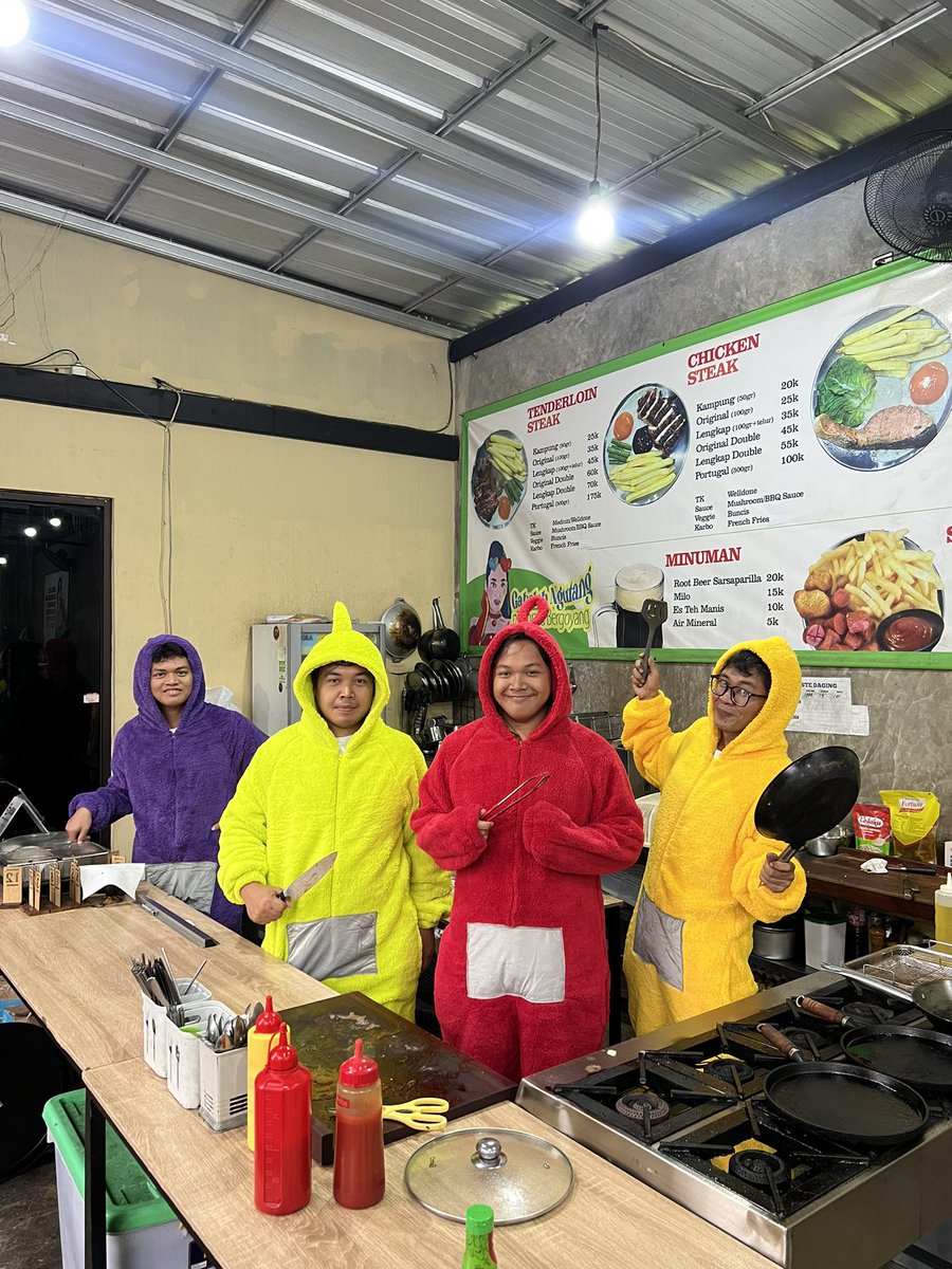 tinky winky
dipsy
lala
yanto