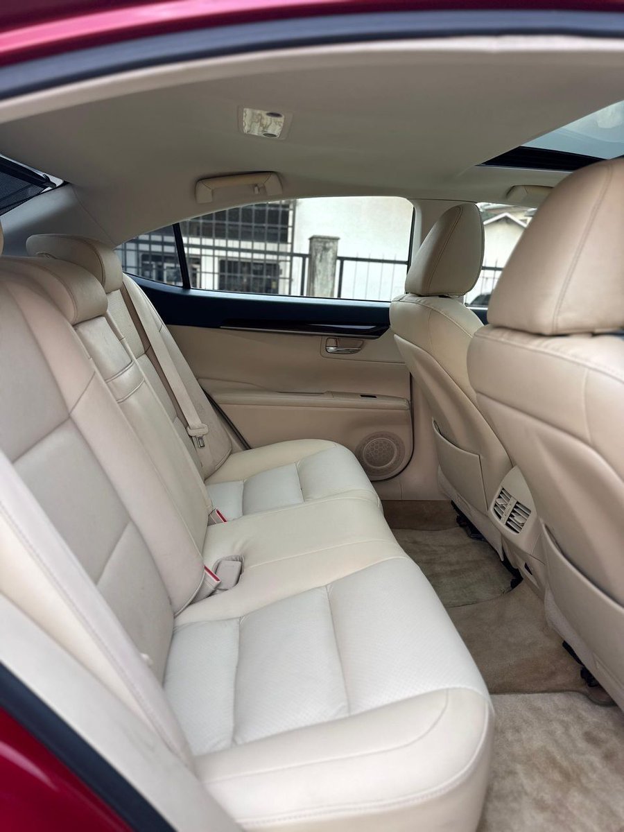 Fourwheelsautos's tweet image. 🔥 Lexus ES 350 – 2014 Model
Foreign used with original duty ☑️
Luxury, comfort &amp;amp; class — built for those who love premium driving.
🏷️ ₦22.8m
📍 #Abuja

👉 Send a DM or WhatsApp 09030740869 to make it yours today.

#LexusES350 #CleanCars #Red #Fourwheelsautos