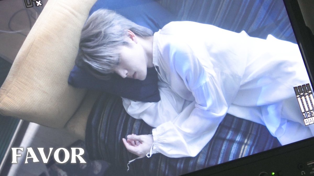 [W24 feat. Лиана Мигуля] 'Трава у дома(Trava u doma)' Behind The Scene

🔗 Youtu.be/b2AKcP9OwTI

#w24 #Howon #Jonggil #Aaron #Yunsoo
#ЛианаМигуля #Траваудома