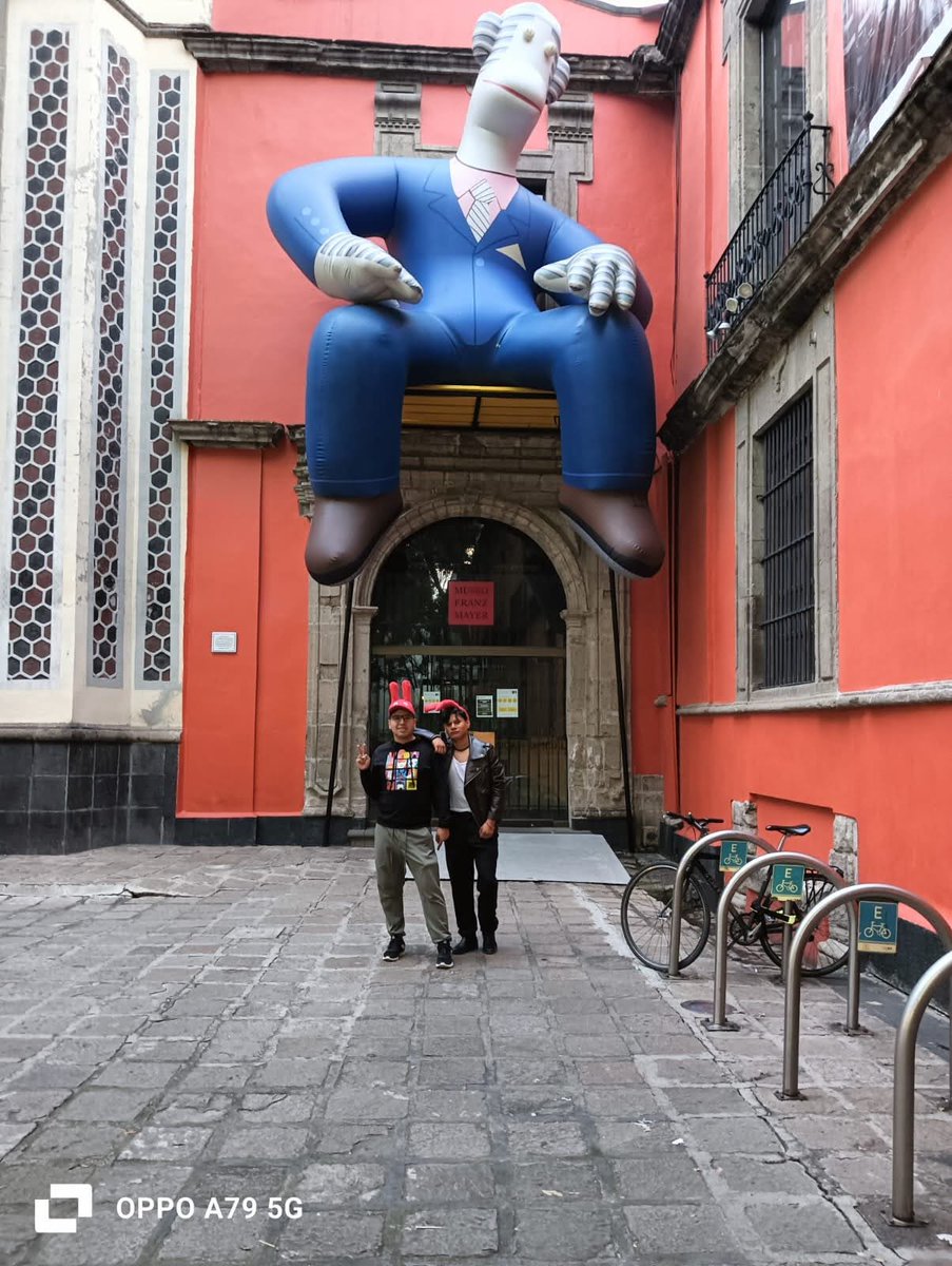 #culturas22 <a href="/luisalaouija/">Luisa La Ouija</a> <a href="/claudifonos/">Claudífonos</a>  dejando un saludo a toda la familia de culturas 22, aquí fotos de mis sobrinos cuando asistieron a la exposición de 31 minutos lastima que hoy no pudieron asistir por tener que estar en la escuela