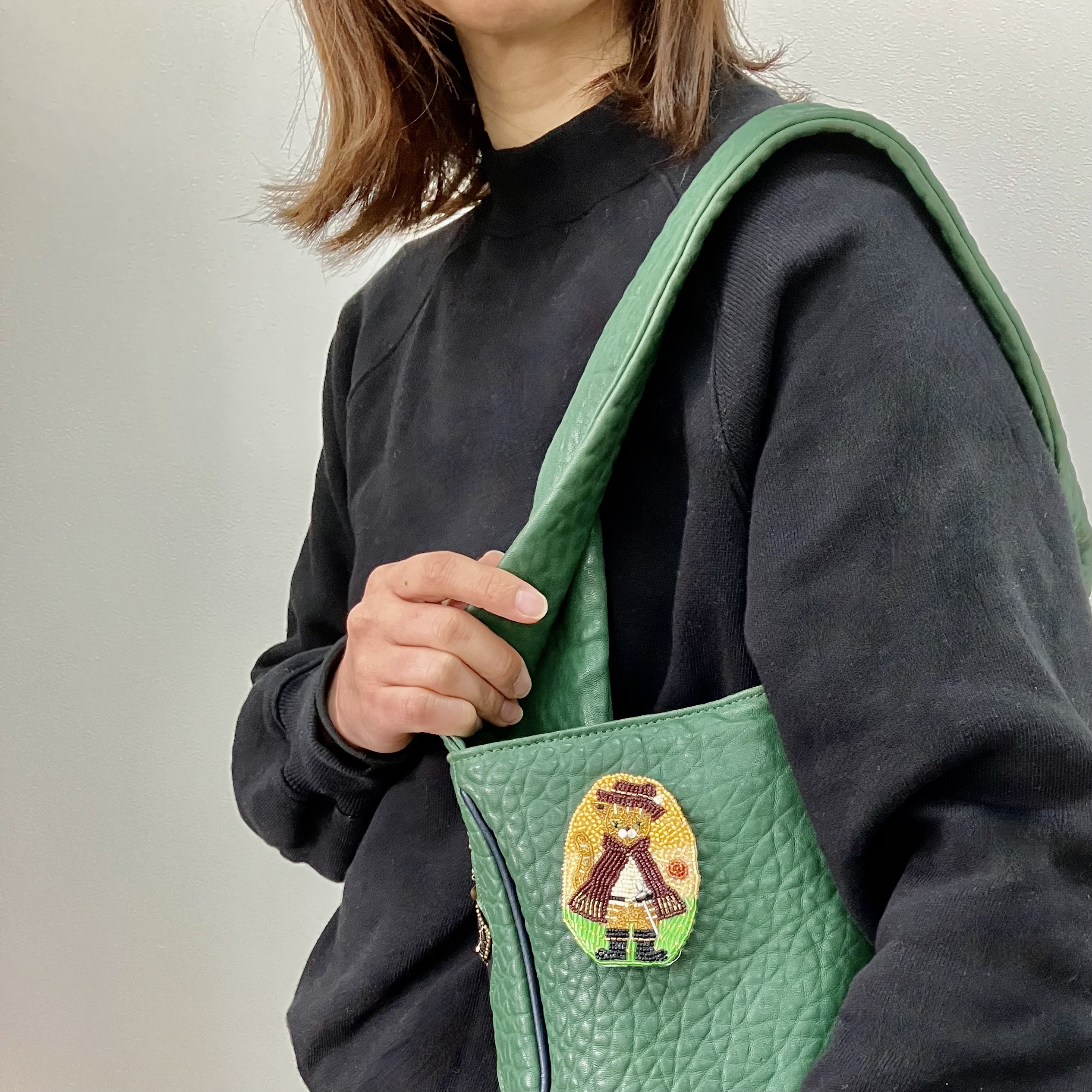 柚子ポン様ビーズ、紙物 BS-K2 TOHO ビーズ刺し子キット 柿の花 (袋)「手芸材料の卸売り
