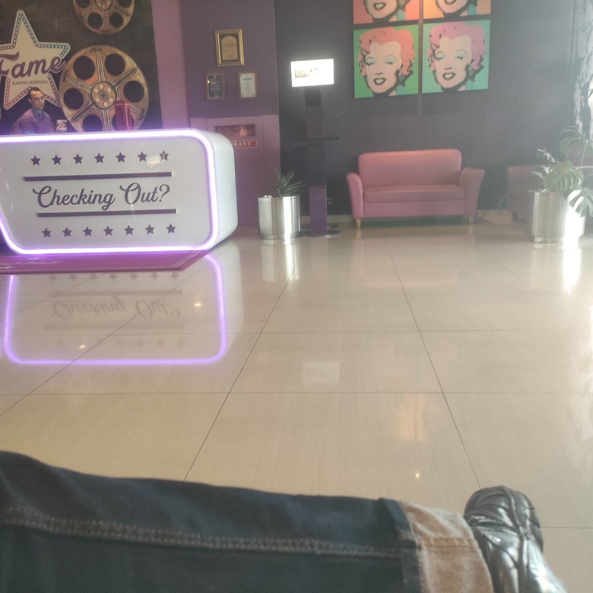 DaveWonso's tweet photo. Disini dulu,
#BSD https://t.co/vgpeBI67ed