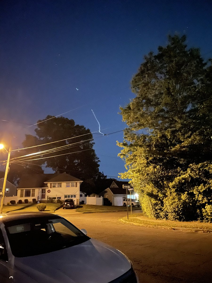 TwoLongDogs's tweet photo. @NASAWallops From Central NJ - https://t.co/IQiOT0T54E