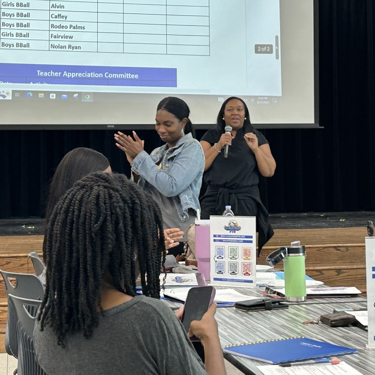 RMcNairJH's tweet image. Thanks to everyone who joined our first PTO meeting of the school year tonight! We had a great time discussing exciting plans for our students and staff.

Couldn't make it? Mark your calendar for our next meeting on October 22. We'd love to see you there! #PTO