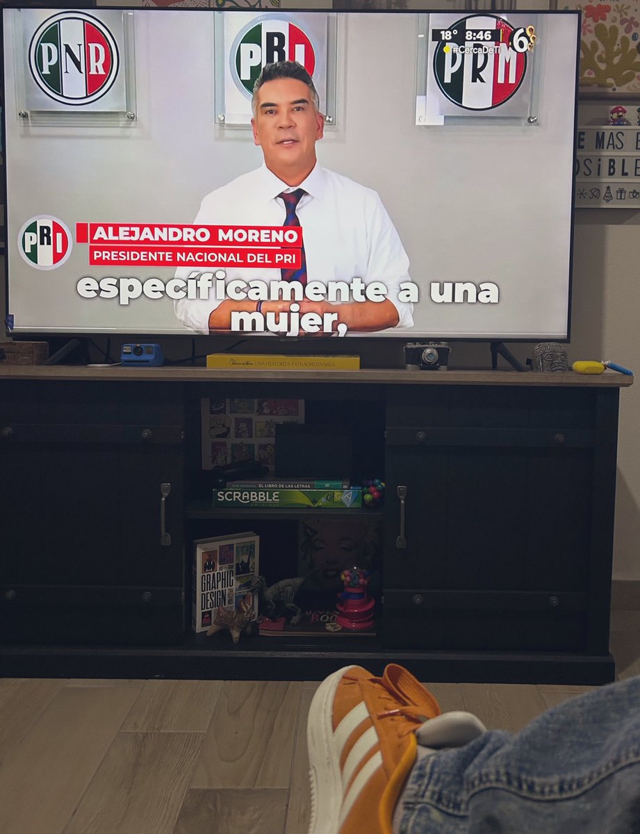caredlimas's tweet photo. La oposición es una burla, viven en otra realidad bien distorsionada. https://t.co/8spTEDfWCR