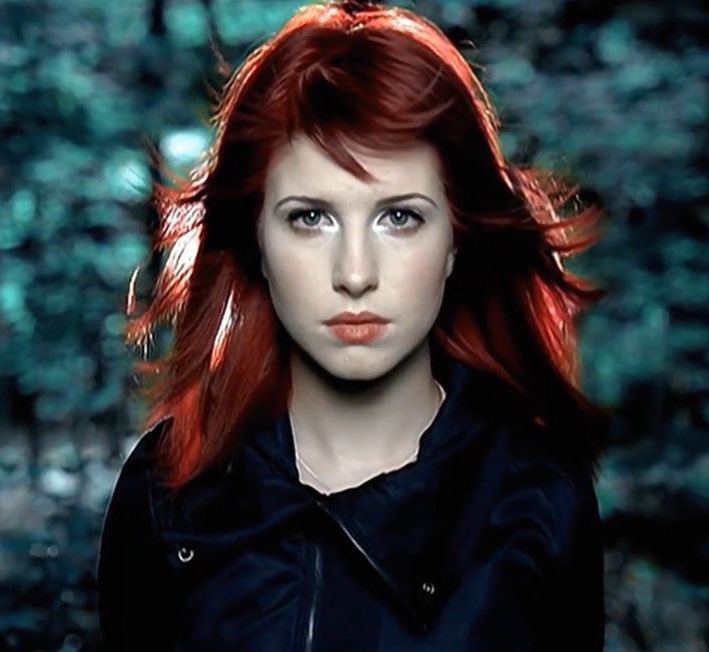 andrea from paramore🖤 tweet media