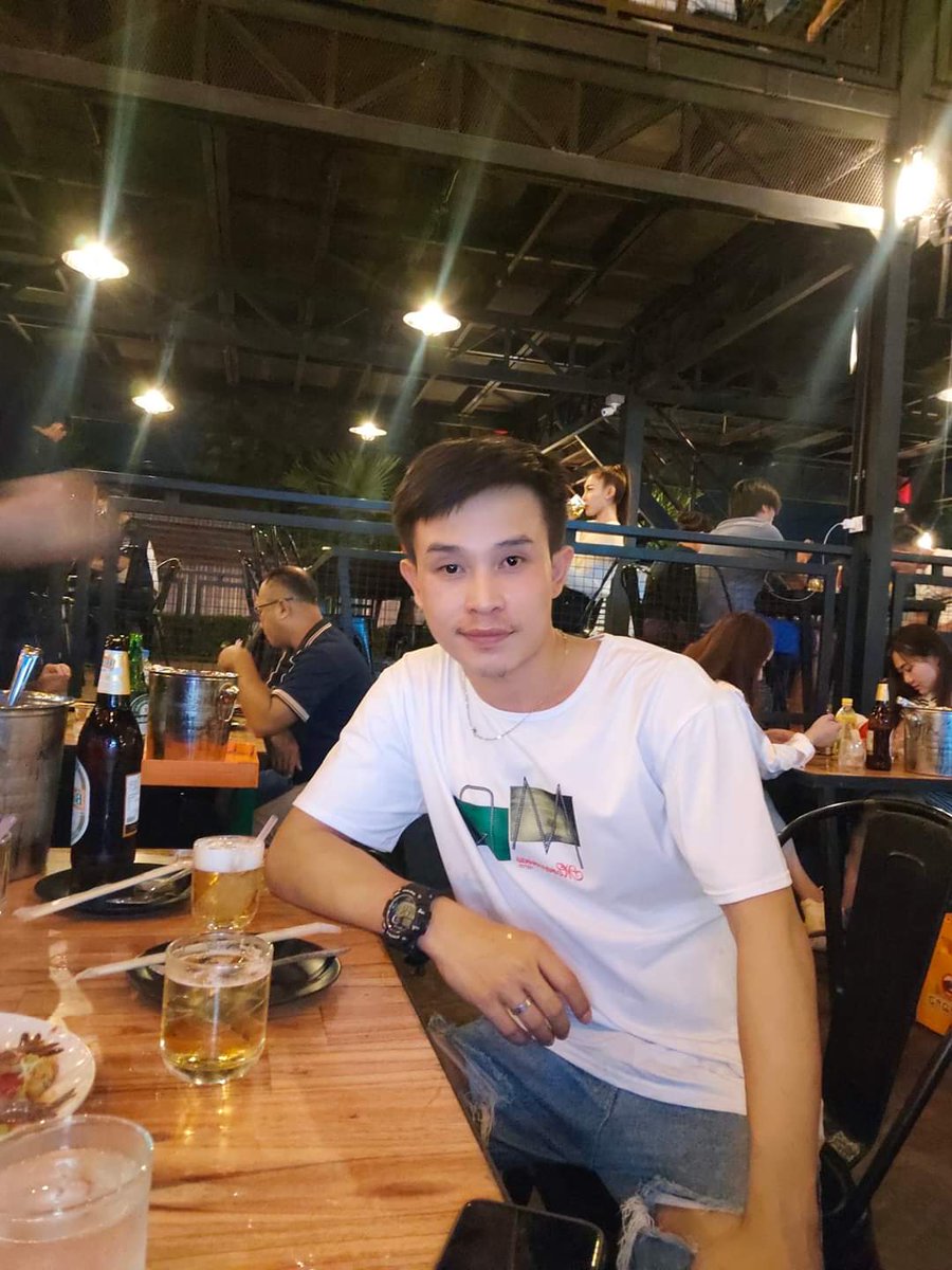 keonom's tweet photo. 🍻 https://t.co/r1bPrjaNl6