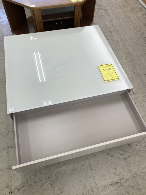 【値下げしました！】J5576　【リユースのサカイ柏店】　昇降テーブル　クリーニング済み J5576 【リユースのサカイ柏店】 昇降テーブル クリーニング済み