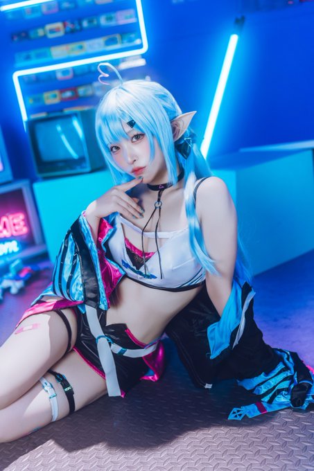 Twitterのコスプレ画像12