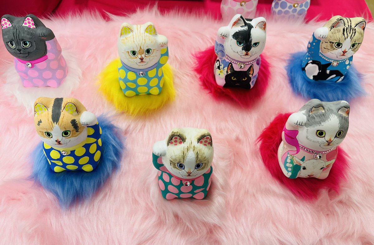 ビンテージ ウインクをするユニークでキュートな招き猫ちゃん 【公式通販】