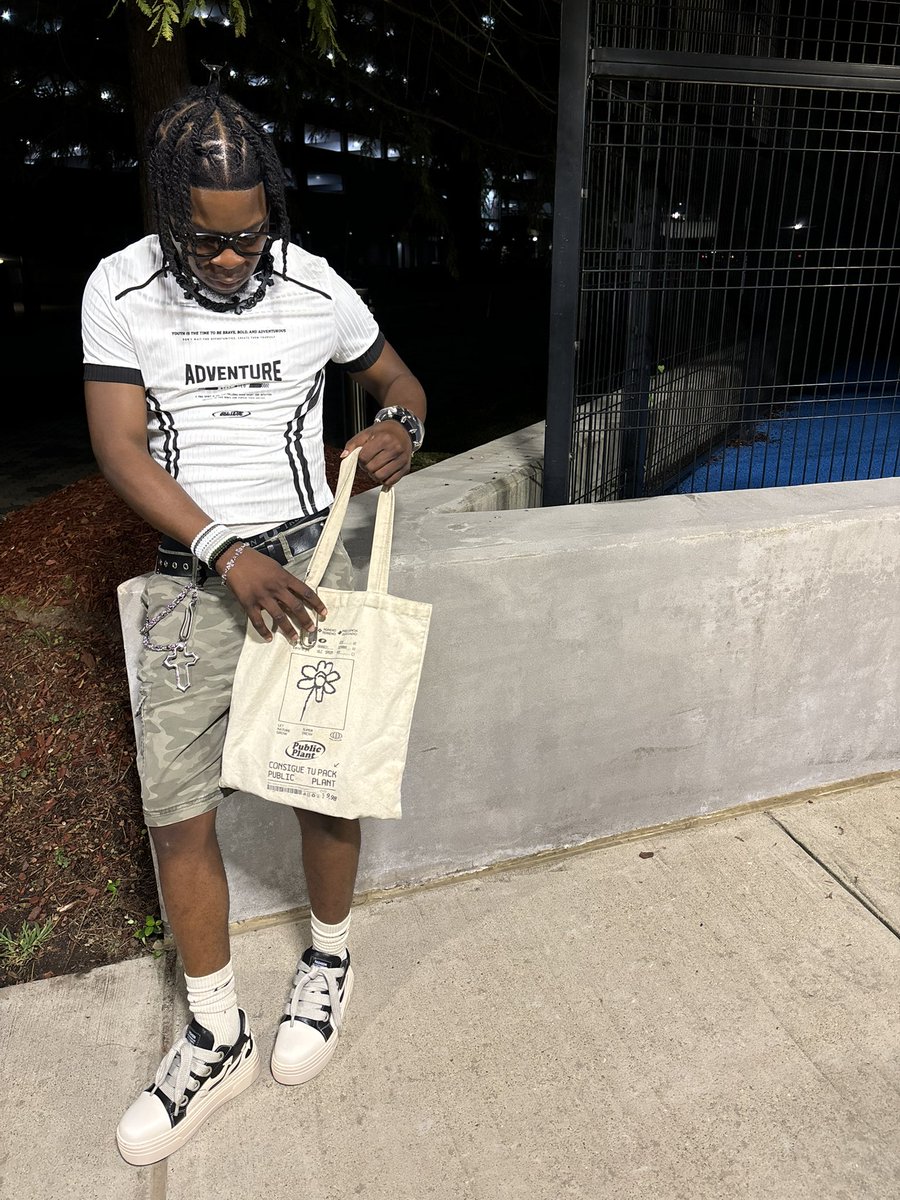 imcoreyg's tweet photo. what you want? what you need?🖤 https://t.co/TLOL3SbrW6
