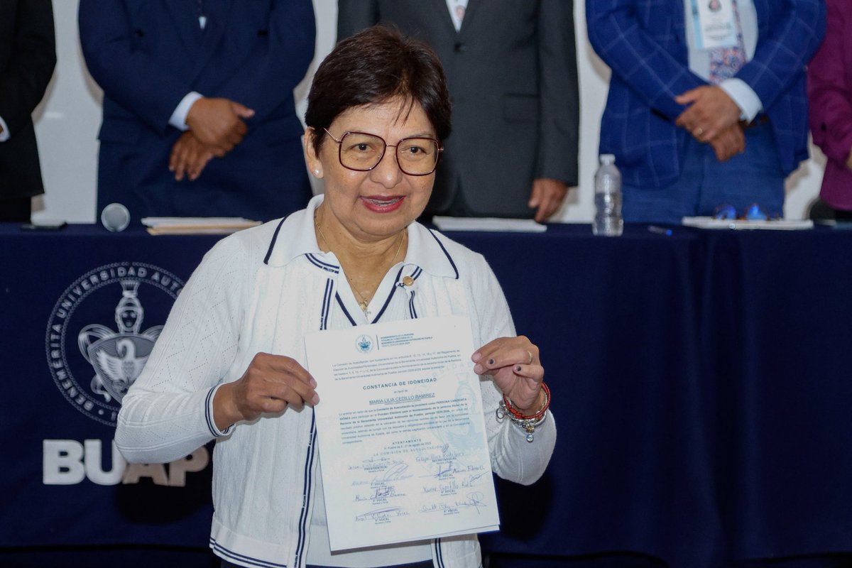Cercanía, conocimiento y liderazgo probado. La Dra. María Lilia Cedillo no solo hizo historia como la primera rectora de la <a href="/BUAPoficial/">BUAP</a> , también marcó el camino hacia una universidad más inclusiva e innovadora.

#RectoríaBUAP #LiliaCedillo #LiliaCedilloSigue