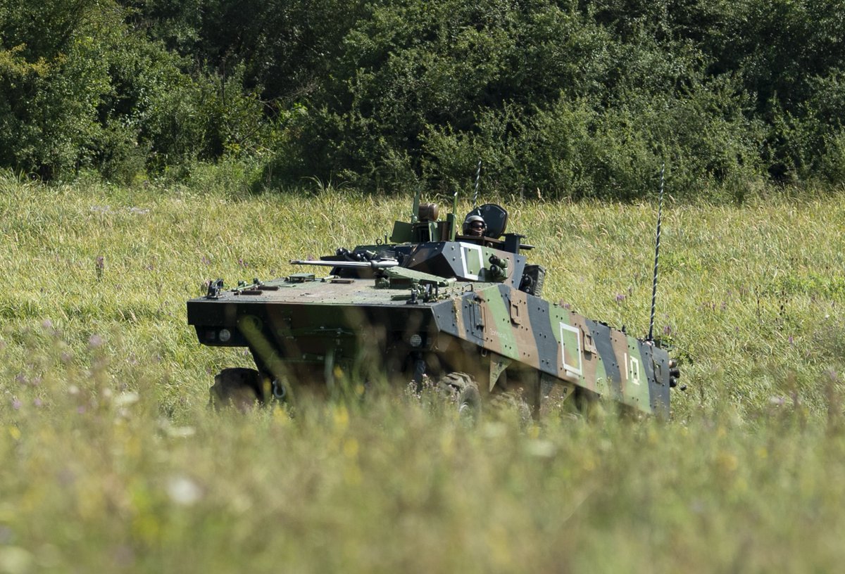 NATOBGRomania's tweet image. #WeAreNato The armored infantry fighting vehicles (VBCI) of the multinational battle group in Romania🇷🇴 must be able to disembark as close as possible to the combat group's objective and provide support with its onboard weaponry #WeAreReady #CombatReady #TeamNATO