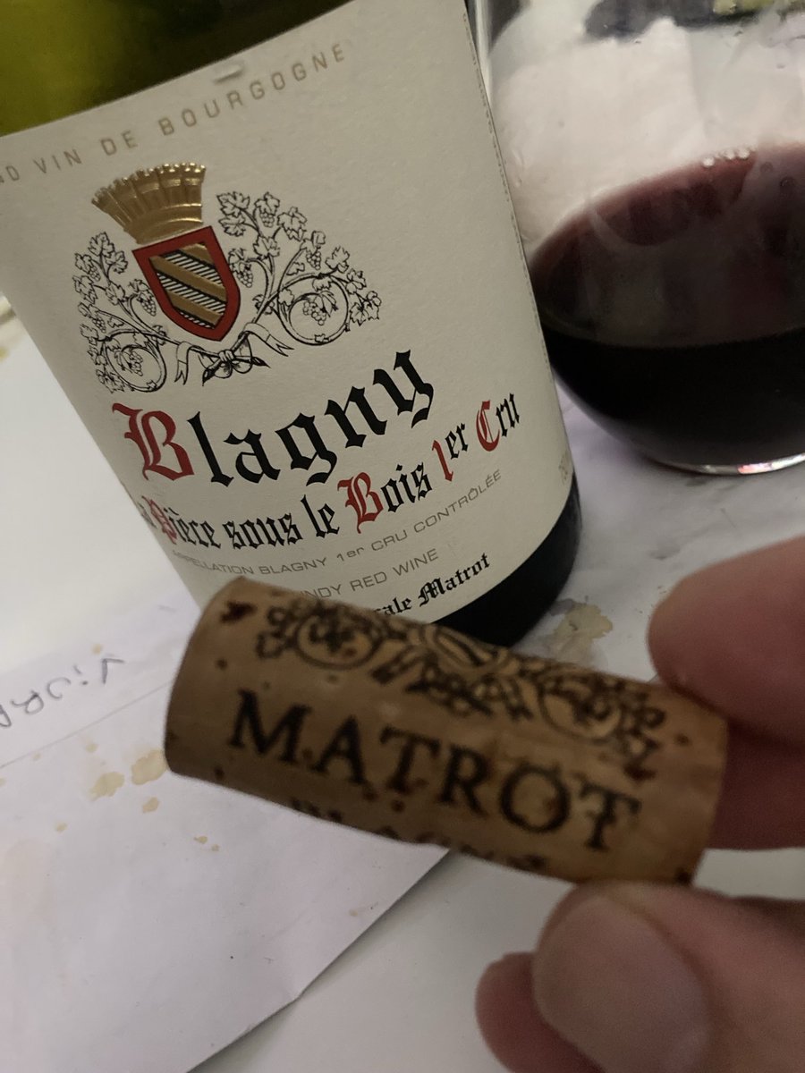 DoliverosDaniel's tweet photo. Another excellent #PinotNoir by the dynamic duo of Elsa & Adele #Matrot,22 Blagny #LaPiecesousleBois,this 1erCru,consistently produces,complex long live vins,bright ruby,enticing aroma of kirsch,espresso,fraise de bois & nutmeg,medium body,nice texture,harmonious & elegant,BEAUTY https://t.co/Wt5YYEihH2
