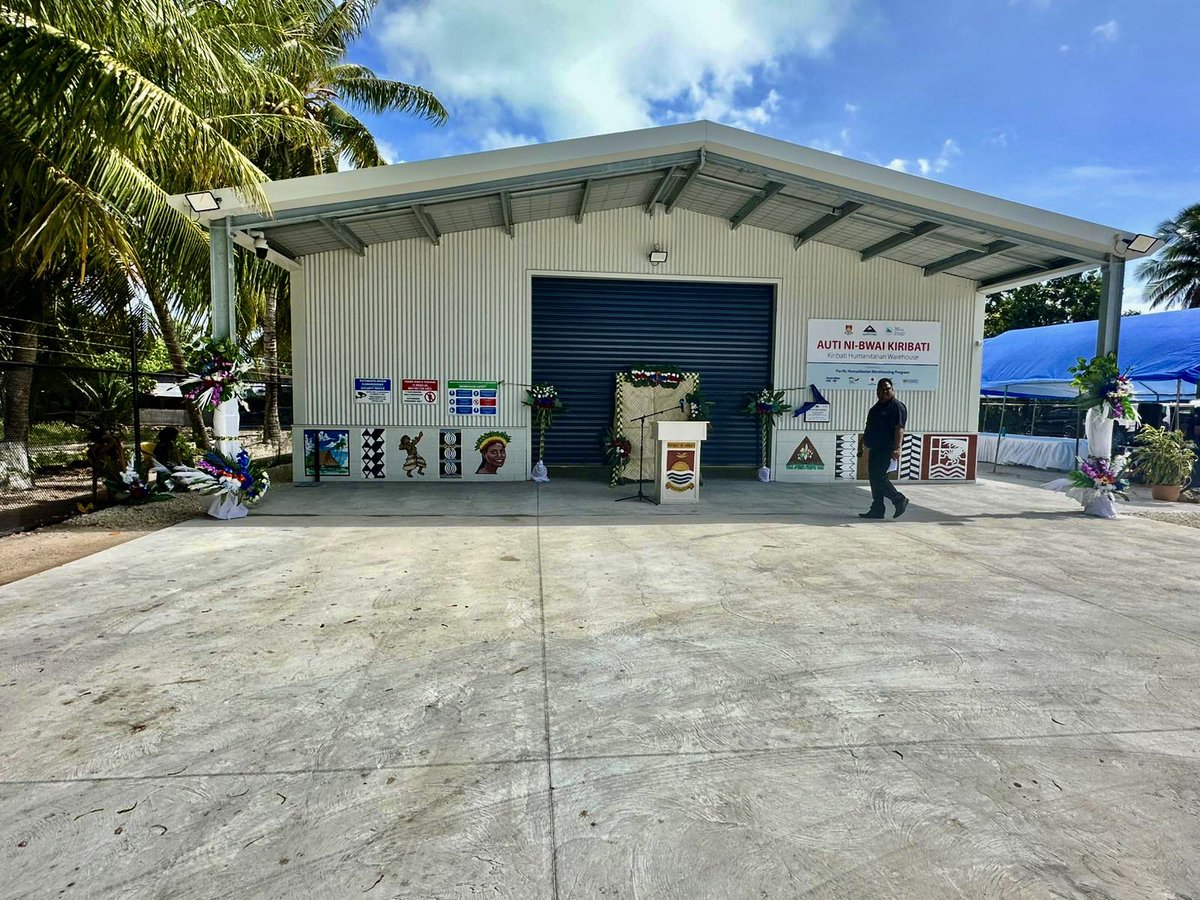 Second Secretary Andrew Heseltine spoke at the launch of the new humanitarian warehouse in Kiribati. The Pacific Humanitarian Warehouse Programme is supported by 🇦🇺 🇩🇪 🇯🇵 🇳🇿 &amp; 🇬🇧