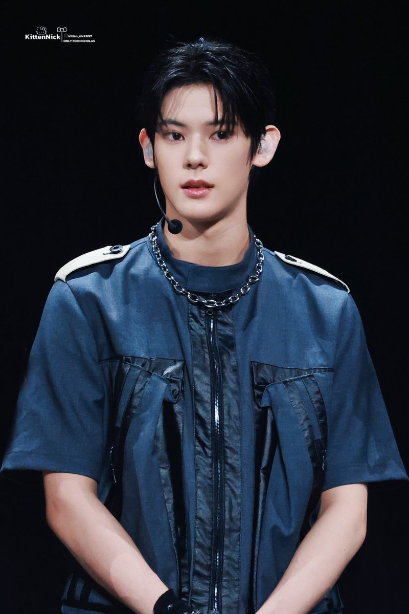 250823🇲🇴
T_T🫳🏻🐱

#NICHOLAS #니콜라스 #LEEHAKRAE #이학래 #학래
#CHIO #NICK #NICHOLASLEE
#SMTR25 #SMTRAINEE #SM연습생