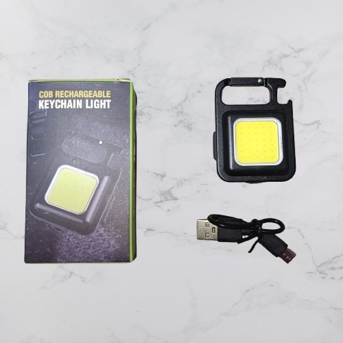 wanpappa's tweet image. 小型のライト購入しました。
結構明るいです。

 #KEYCHAINLIGHT