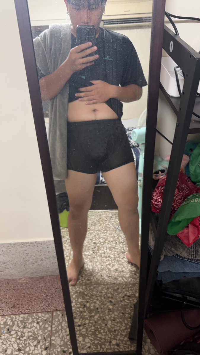 偶爾發點身材
把庫存發完再來拍新的