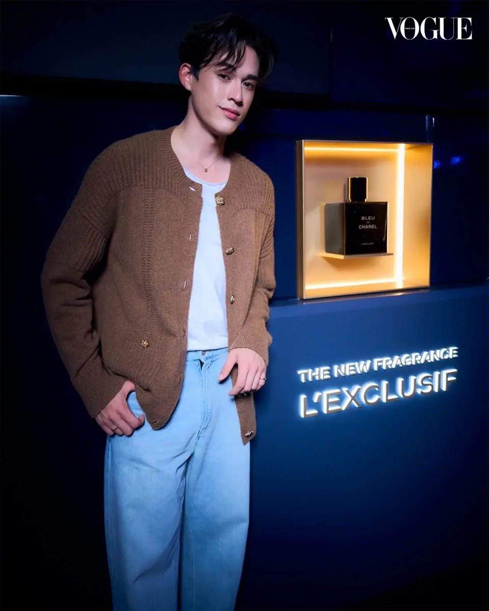 JOSSGAWIN FANCLUB (@jossgawinfc) on Twitter photo <a href="/VogueThailand/">Vogue Thailand</a>
🔗 vogue.co.th/celebrity/arti…
การเฉลิมฉลองสุดยิ่งใหญ่ในการเปิดตัว Bleu de Chanel L‘Exclusif สะท้อนภาพน่าสนใจกับการเผยโฉมน้ำหอมล่าสุดจาก CHANEL Beauty ที่สะท้อนความงดงามซึ่งถูกขนานนามว่าเป็นขั้นกว่าของน้ำหอมอันเลื่องชื่อที่ปรุงมานานกว่า 10 ปีก่อน <a href="/VogueThailand/">Vogue Thailand</a>
🔗 vogue.co.th/celebrity/arti…
การเฉลิมฉลองสุดยิ่งใหญ่ในการเปิดตัว Bleu de Chanel L‘Exclusif สะท้อนภาพน่าสนใจกับการเผยโฉมน้ำหอมล่าสุดจาก CHANEL Beauty ที่สะท้อนความงดงามซึ่งถูกขนานนามว่าเป็นขั้นกว่าของน้ำหอมอันเลื่องชื่อที่ปรุงมานานกว่า 10 ปีก่อน