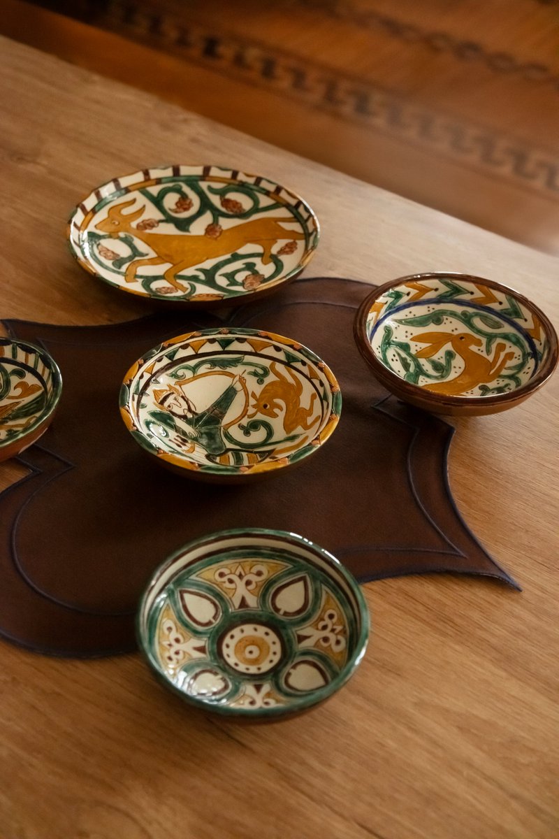 A memory that carries history. A gift that defines elegance. ✨
Chelebi reimagines Azerbaijan’s cultural treasures through a modern lens — blending timeless craftsmanship with contemporary artistry. Named after a mountain village in Karabakh, the brand unites the rich heritage of