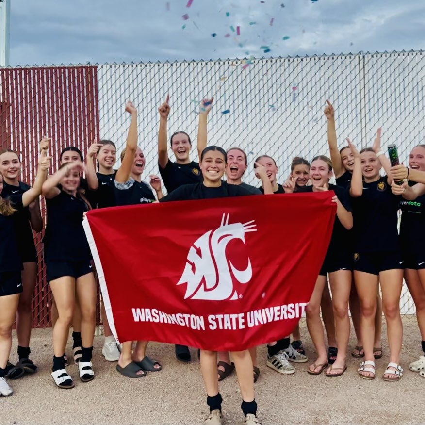 KateEdrington's tweet image. Big celebration for Gianna at practice tonight!! 🎉 Love this team! ❤️ #GoCougs #D1 #BestTeam

@WSUCougarSoccer @TShulenberger @mportalski @ECNLgirls @USYNT @ImYouthSoccer @PrepSoccer @PrepSoccerCA @AZgirlsSoccer @TopPreps @CANWNT @AzSoccer @UtahRoyalsFC @kaylafaulk2027_