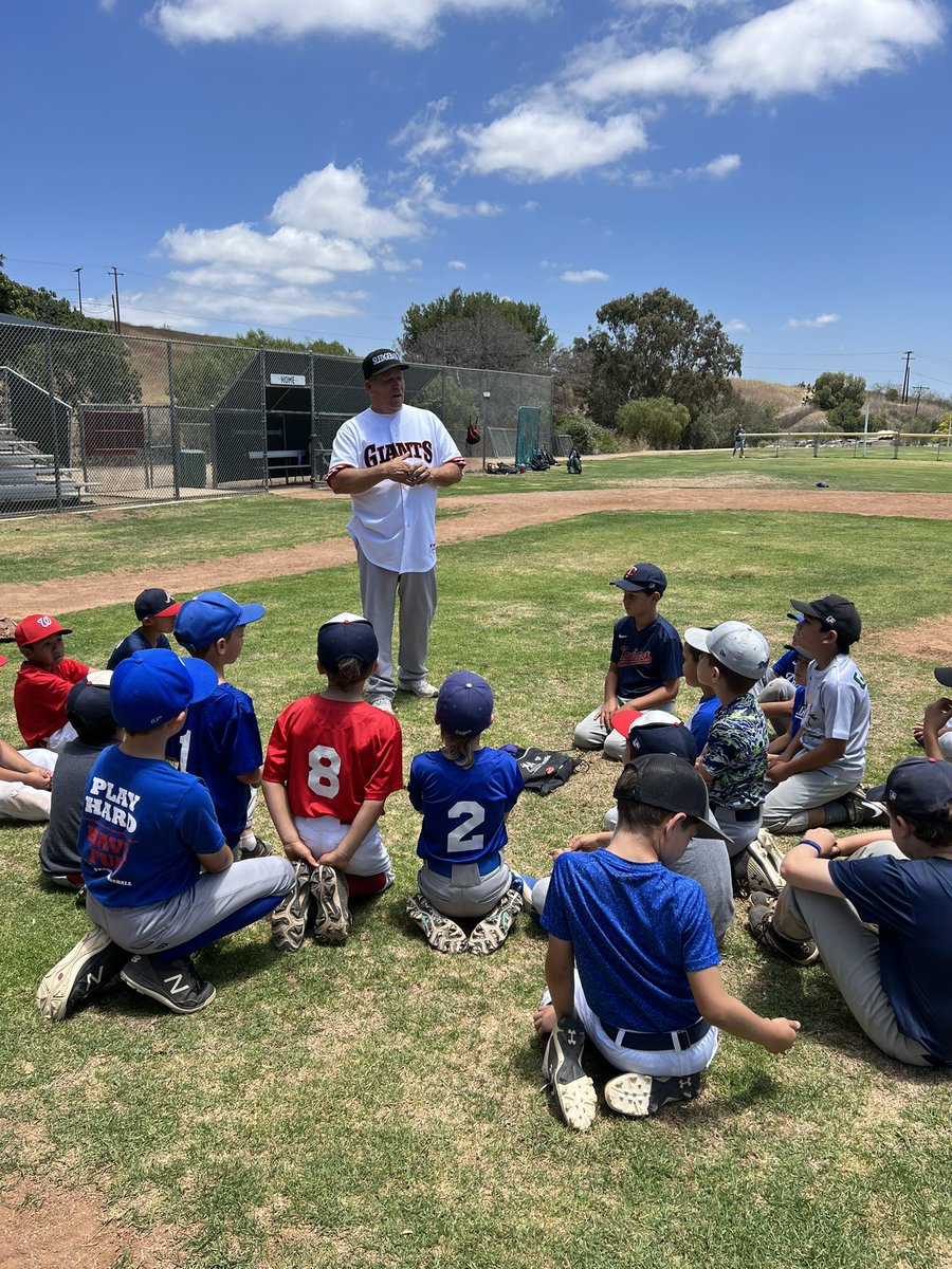 Sledgebats tweet media