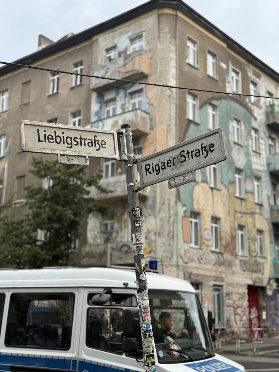 Polizei Berlin Einsatz tweet media