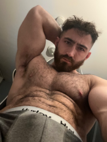 I just received 30  rack from Anonymous via Throne. Thank you! throne.com/bradgod #Wishlist #Throne