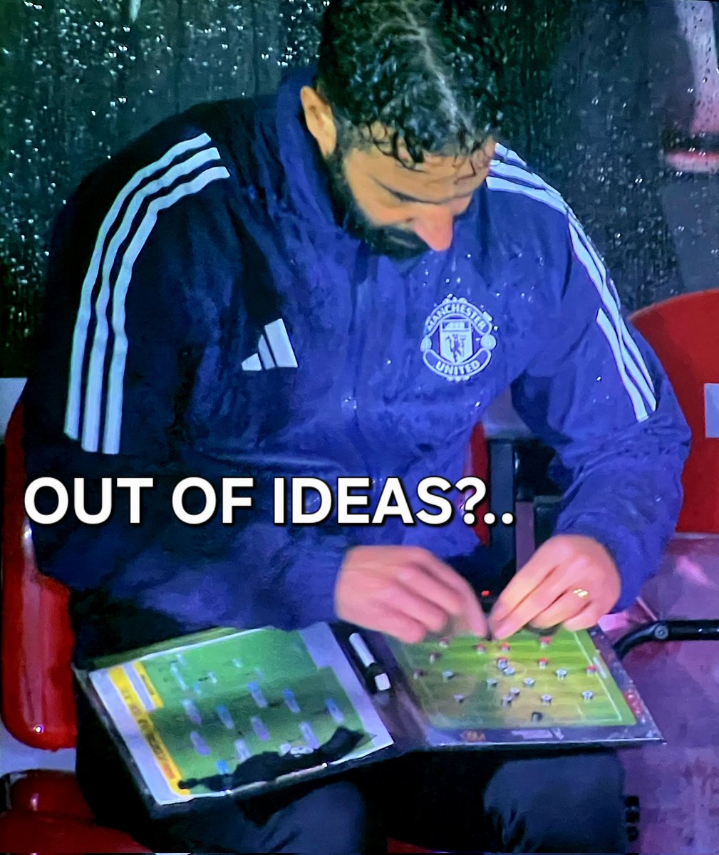 DoingDaveThings's tweet photo. @FabrizioRomano Should have ditched the tactic board for this app instead... 😂

https://t.co/uBtGPvaAAd https://t.co/npgSw6RIoa