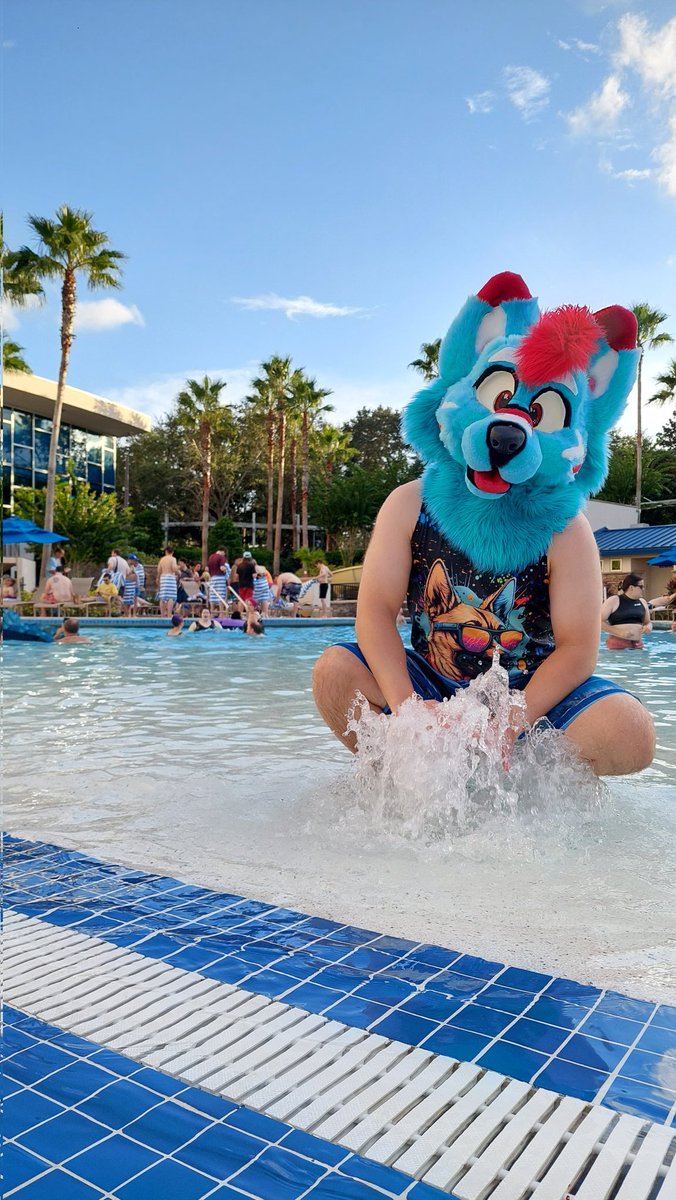 I'll be arriving at #Megaplex Thursday! Who am I seeing at Megaplex?!

Looking forward to it and seeing everyone!  Don't be shy to say hello c: