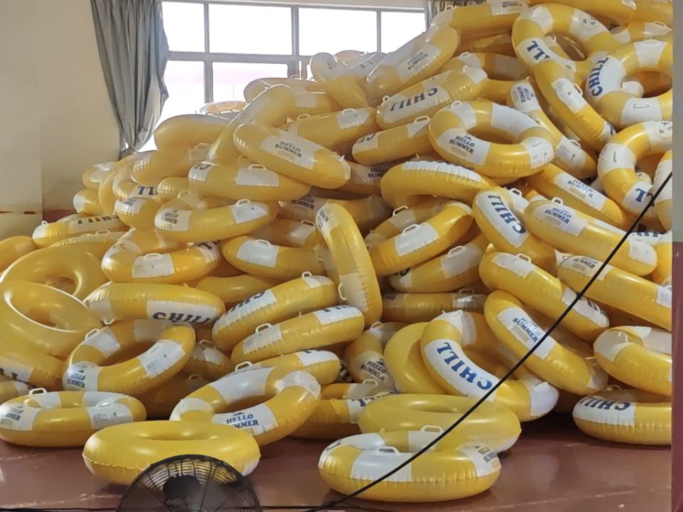 Yulia_Yu94's tweet photo. busying for production#Inflatable manufacturer https://t.co/UOcGbQ2Cf4