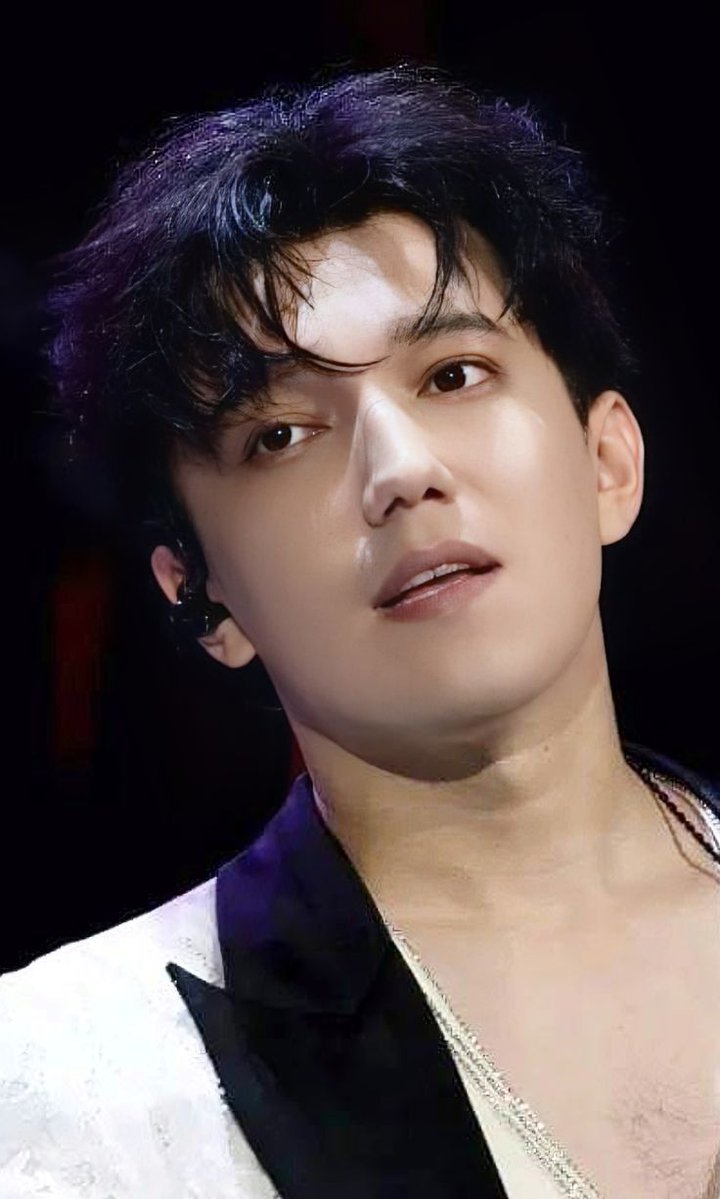 Розик 🇰🇿 (@dq_best) on Twitter photo <a href="/Francesco386122/">Francesco 🇮🇹</a> Nessun cantante tocca l'anima come Dimash! È un fenomeno nuovo, sorprendente e unico nel suo genere nel nostro Paese.
DIMASH CONCERT NEW YORK
#StrangerTourAmerica <a href="/Francesco386122/">Francesco 🇮🇹</a> Nessun cantante tocca l'anima come Dimash! È un fenomeno nuovo, sorprendente e unico nel suo genere nel nostro Paese.
DIMASH CONCERT NEW YORK
#StrangerTourAmerica